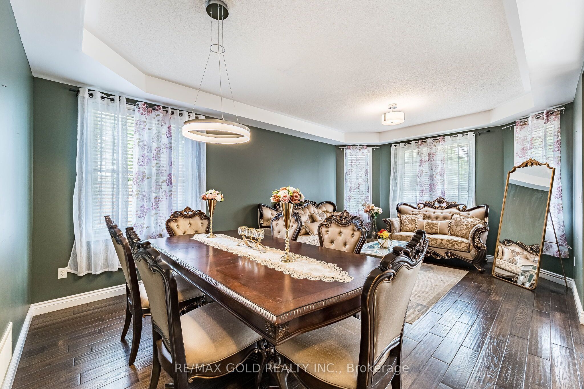 119 Glazebrook Crescent Property Photo 6