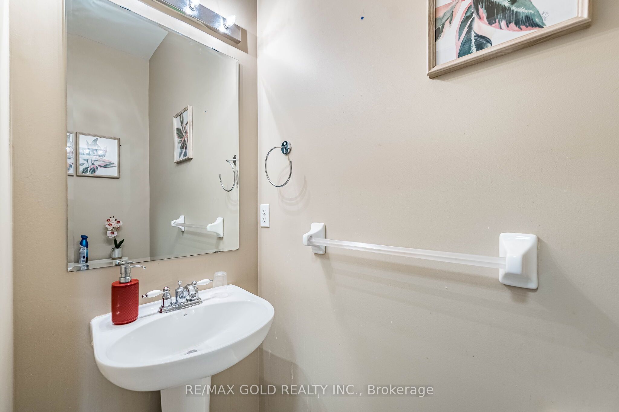 119 Glazebrook Crescent Property Photo 10