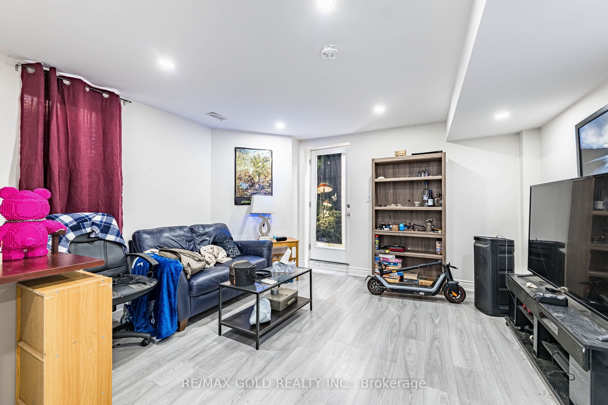 119 Glazebrook Crescent Property Photo 17