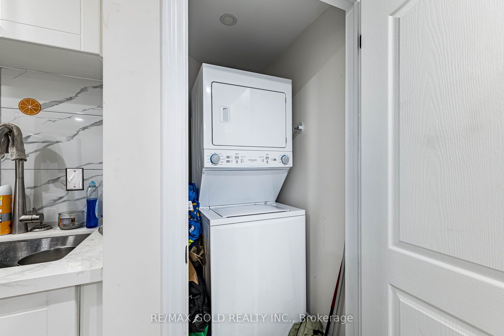 119 Glazebrook Crescent Property Photo 22