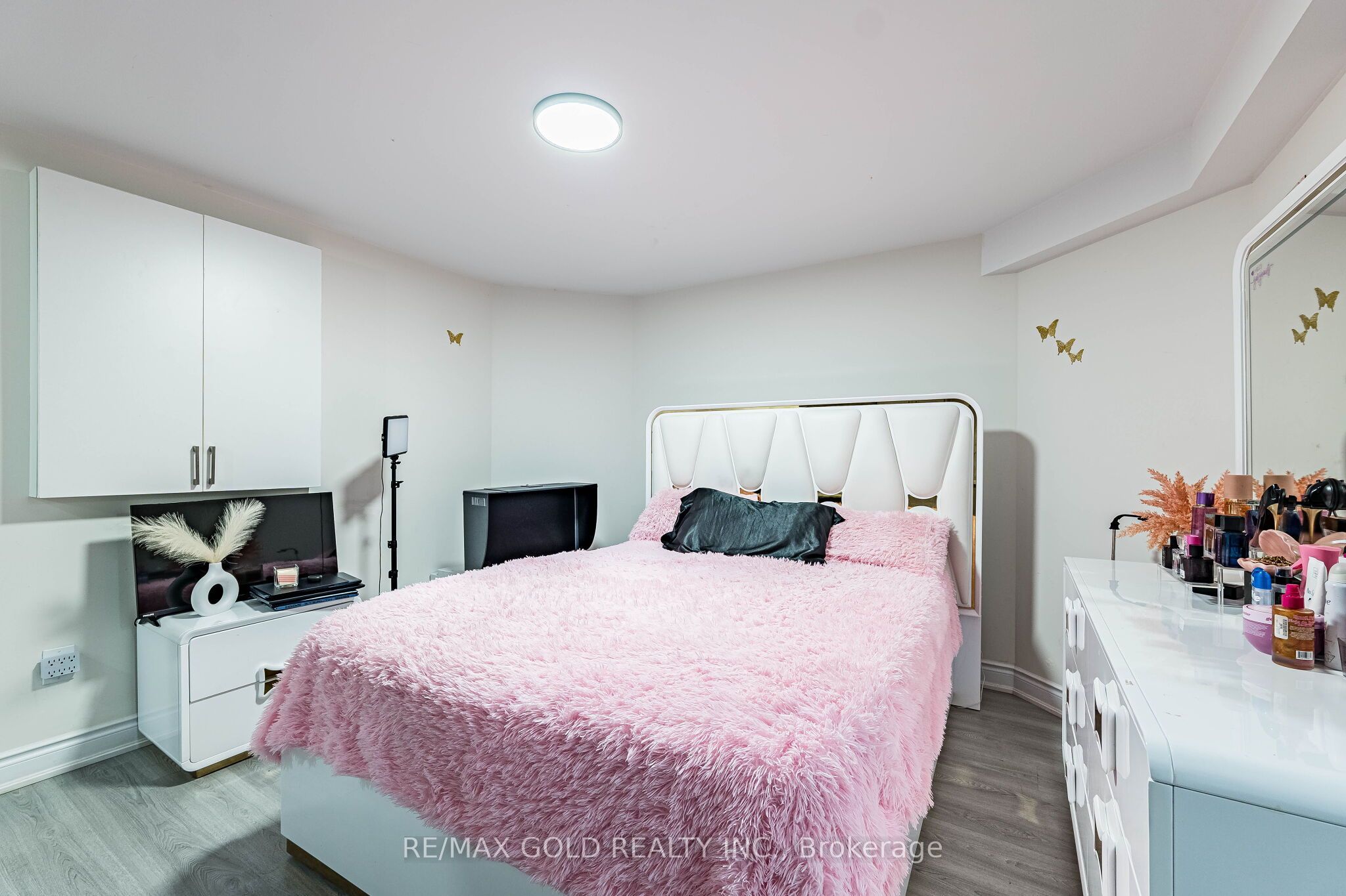 119 Glazebrook Crescent Property Photo 38