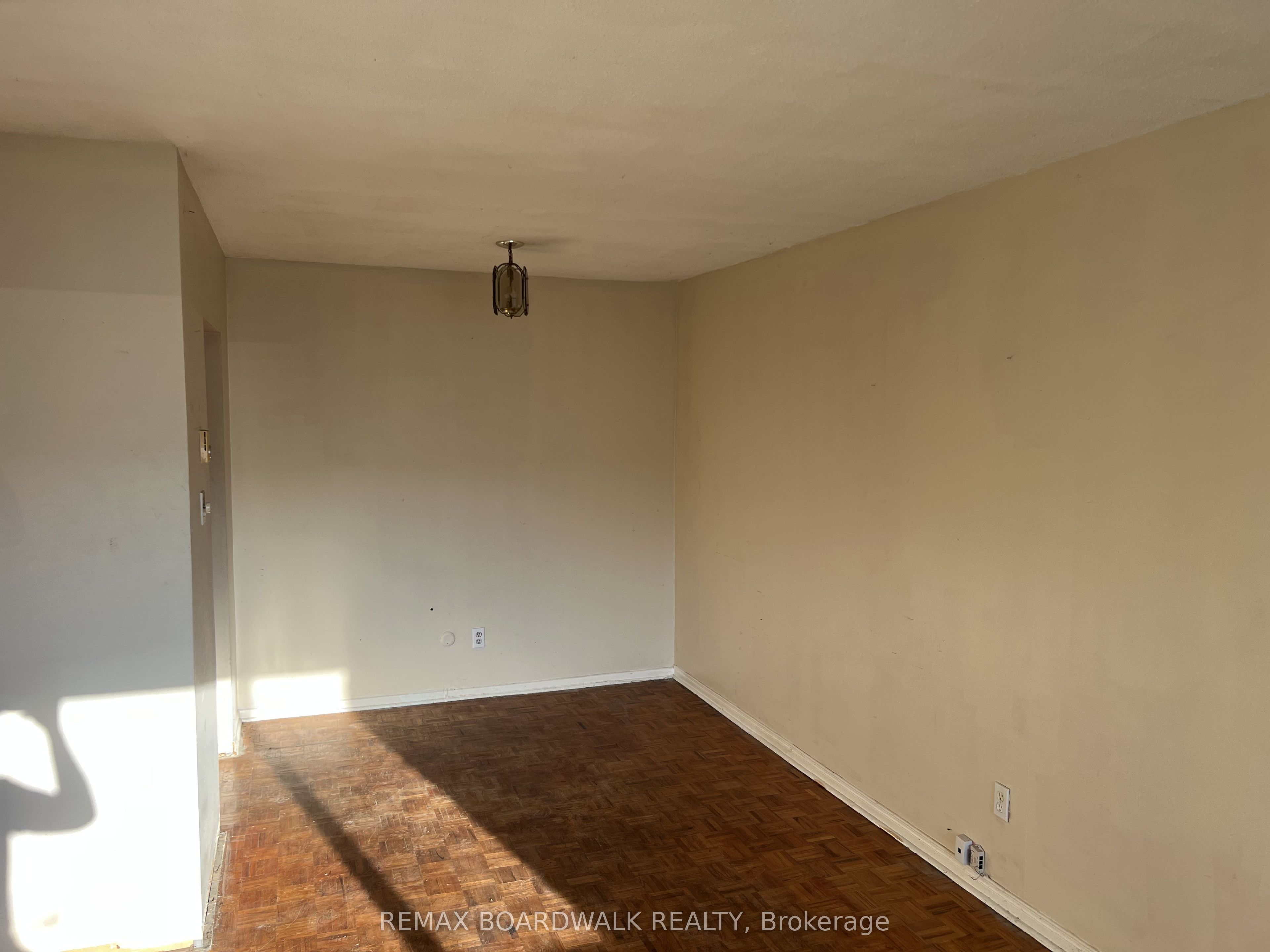2041 Arrowsmith Drive 101b Property Photo 10