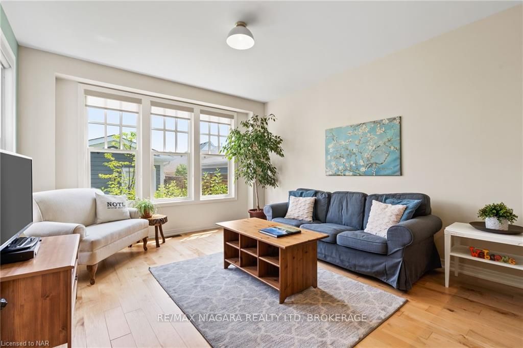 63 Brock Street Property Photo 11