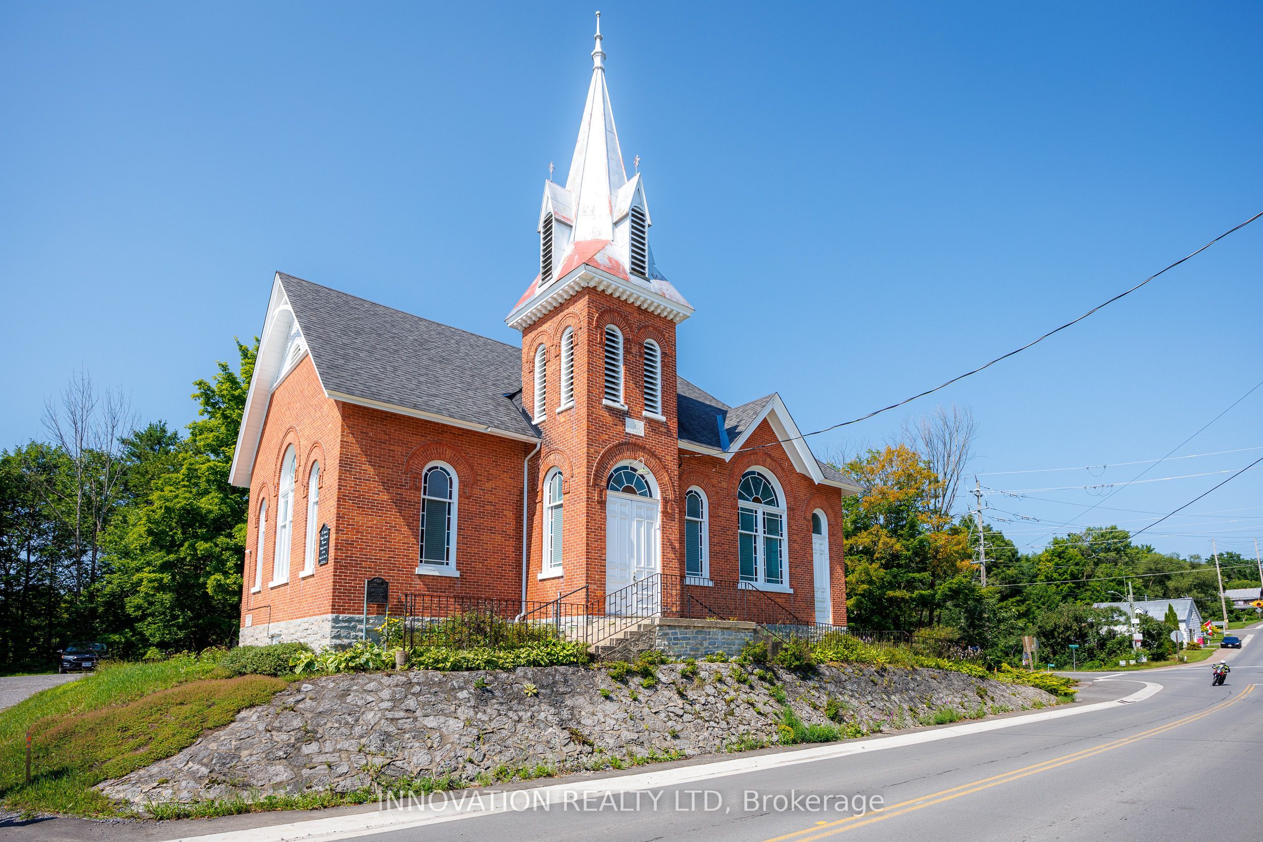 1673 Burnstown Road Property Photo 1