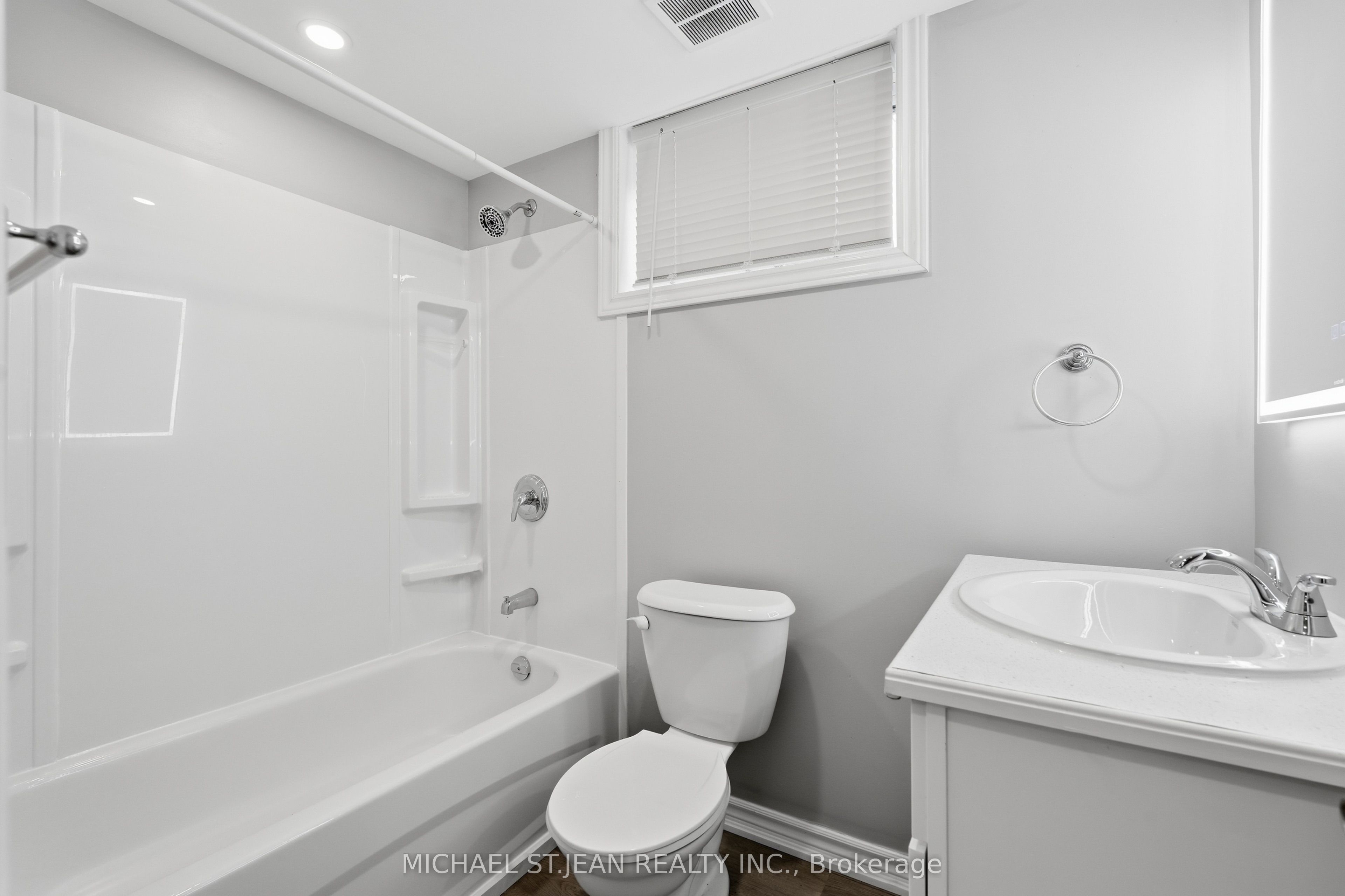 35 Centennial Parkway S Property Photo 35