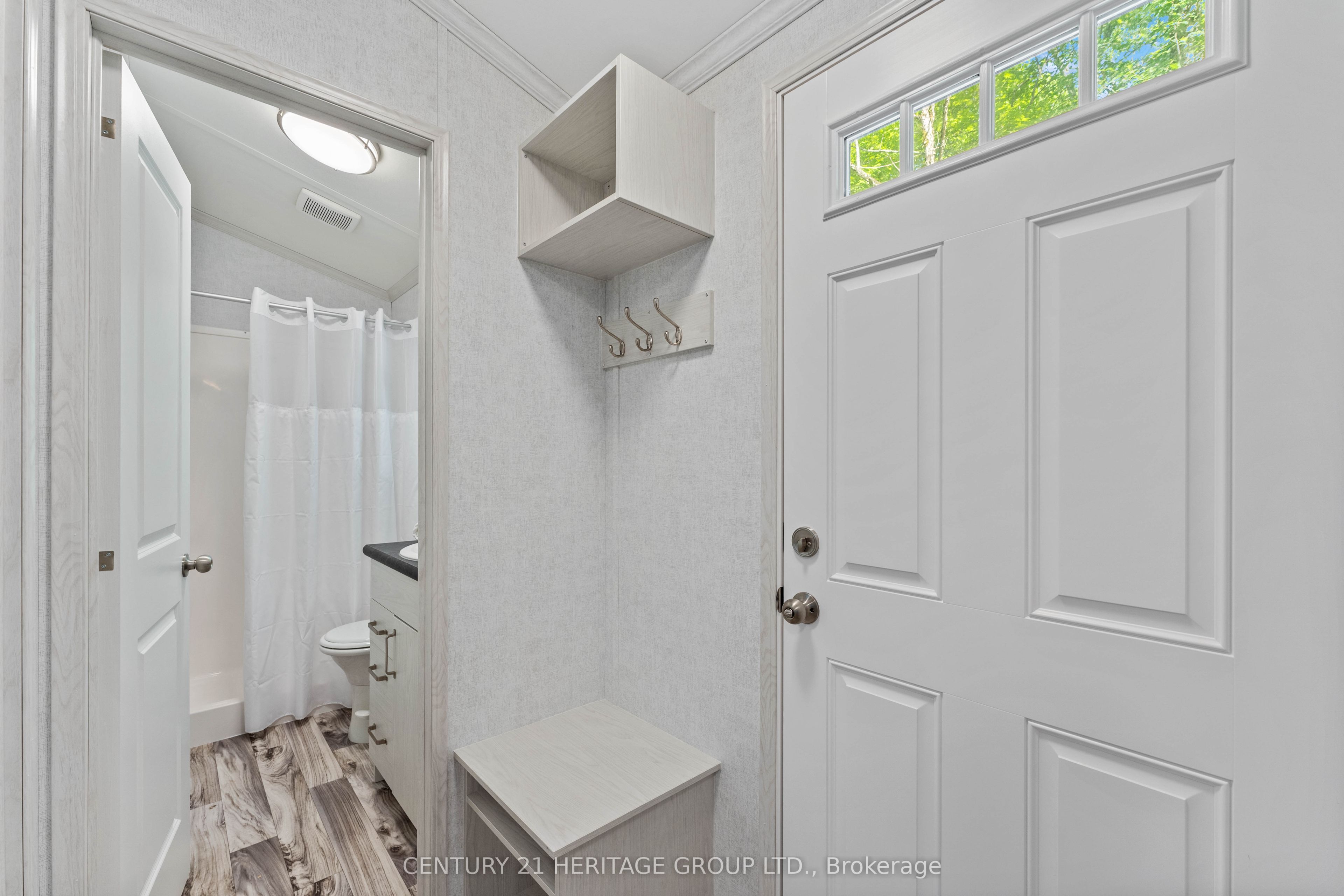 202 Hidden Glen Road #4 Property Photo 17