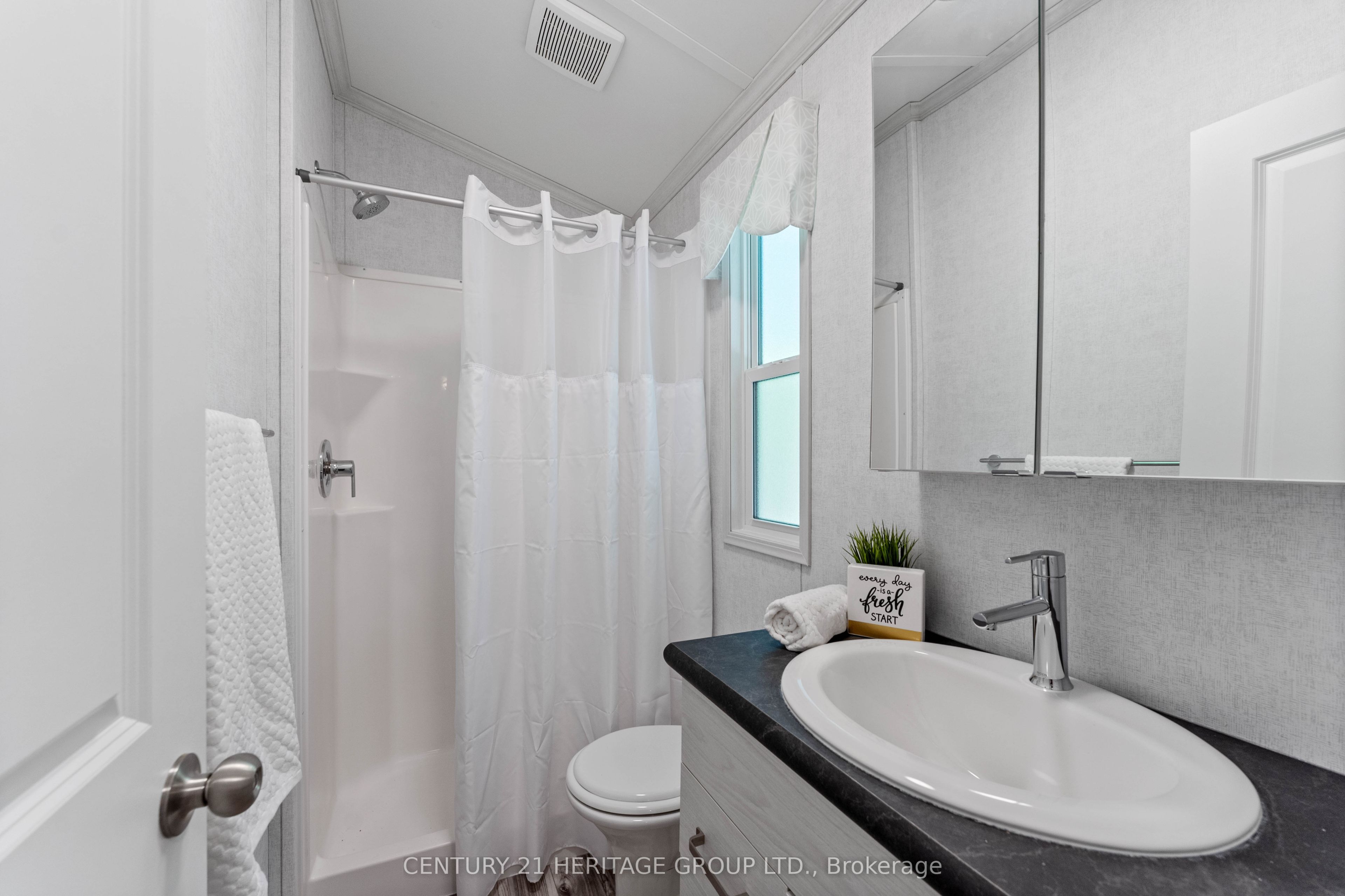 202 Hidden Glen Road #4 Property Photo 18