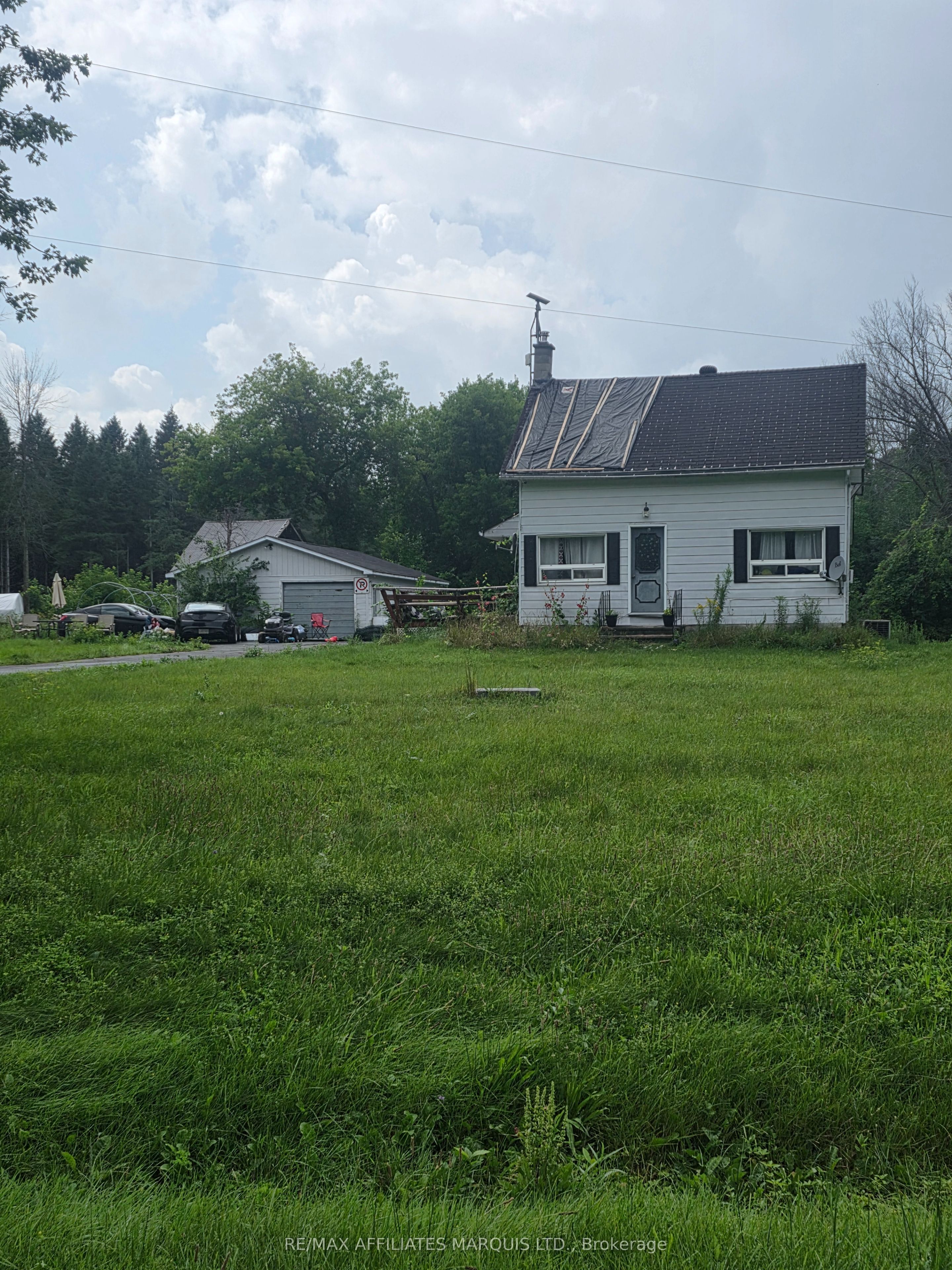 13871 Haystead Road Property Photo 4
