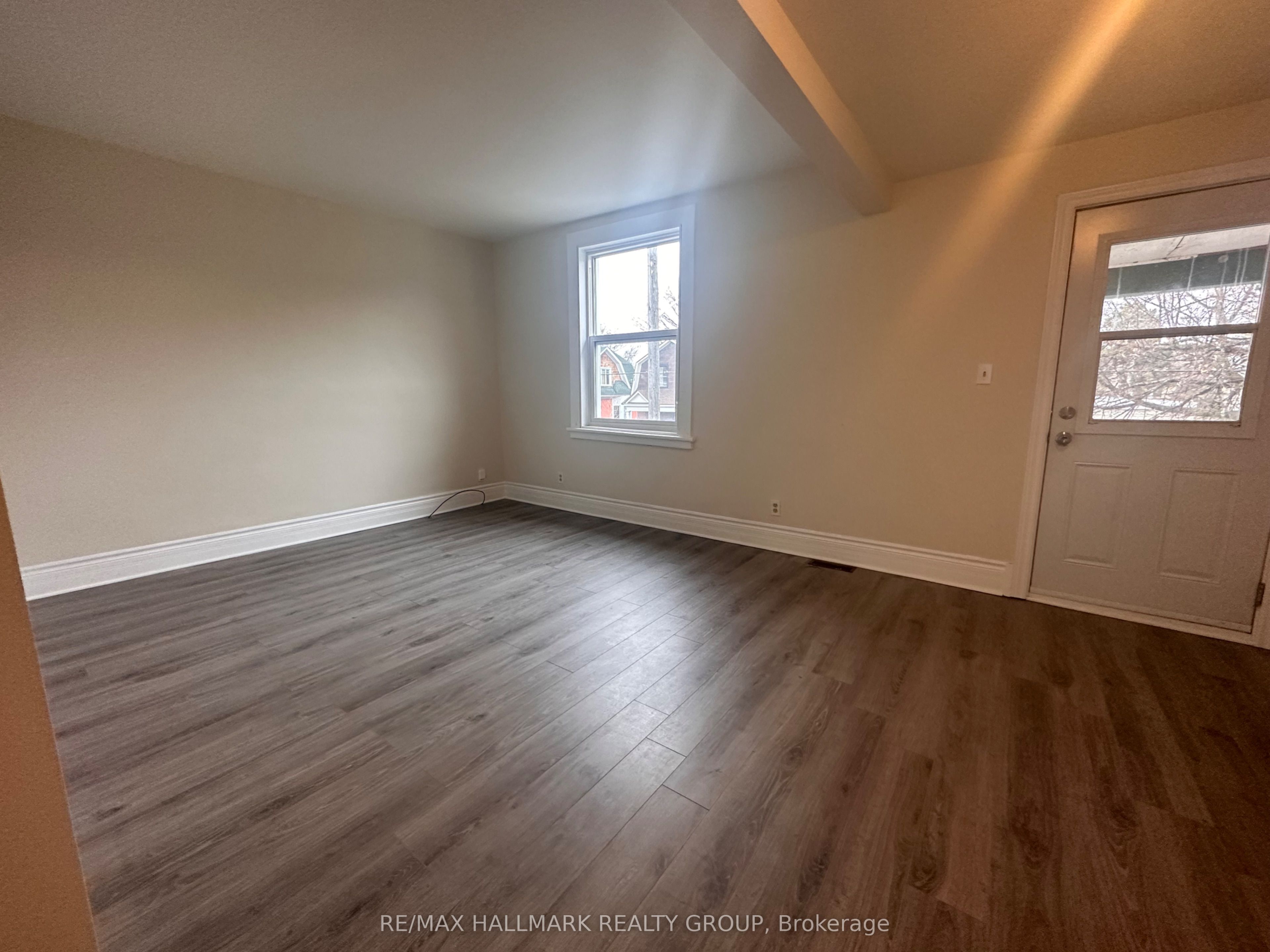94 Fairmont Avenue 2 Property Photo 11