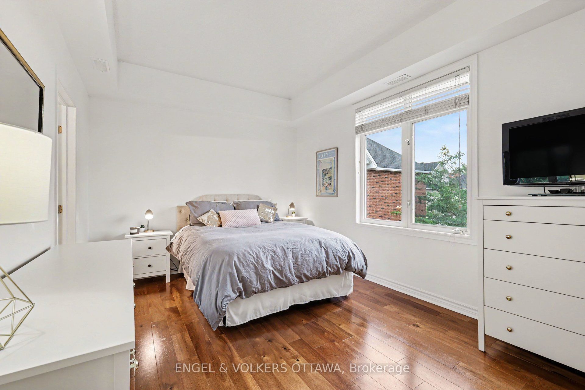 53 Hawkstone Gate Property Photo 12