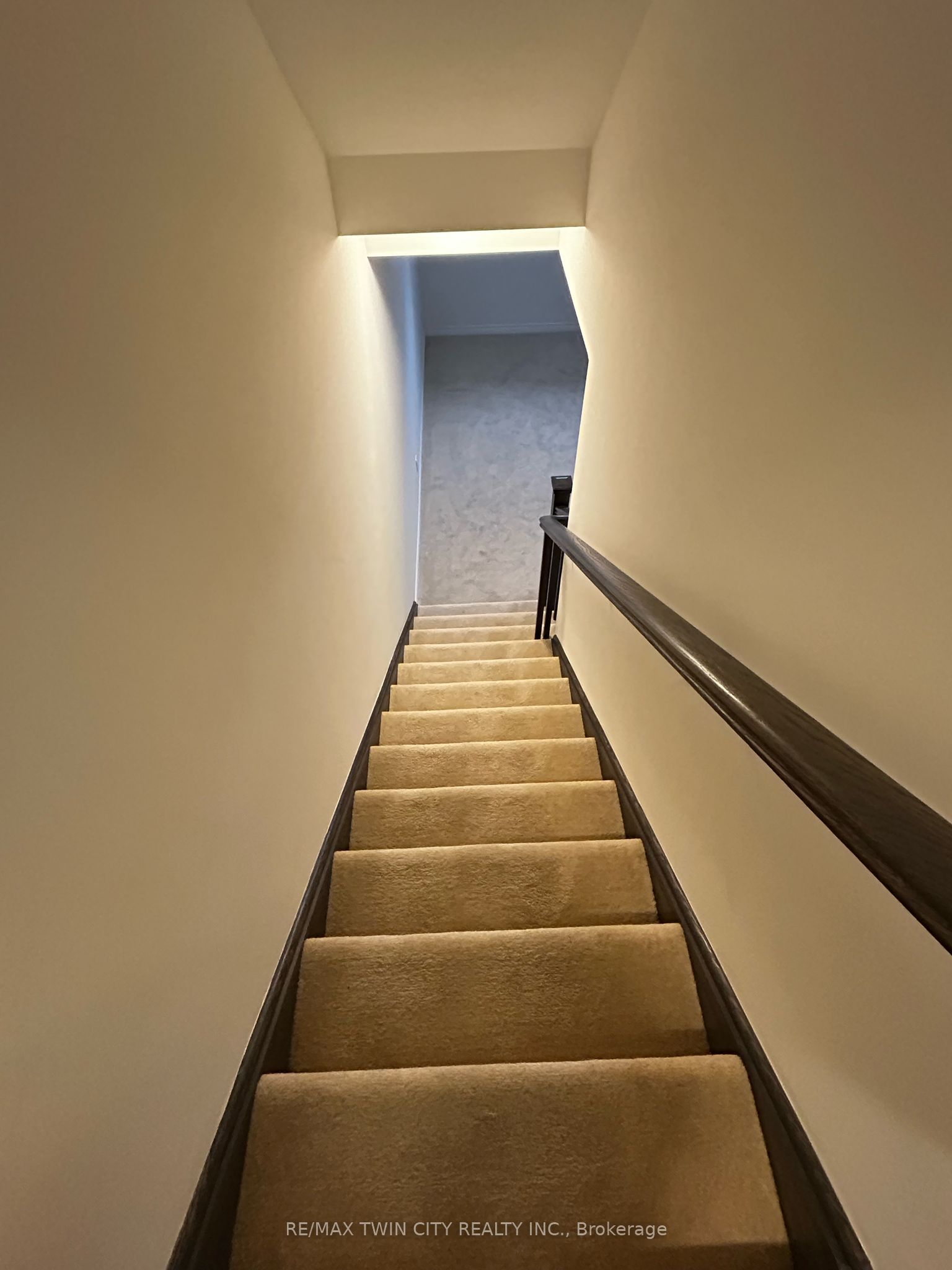 123 Broadacre Drive Property Photo 18