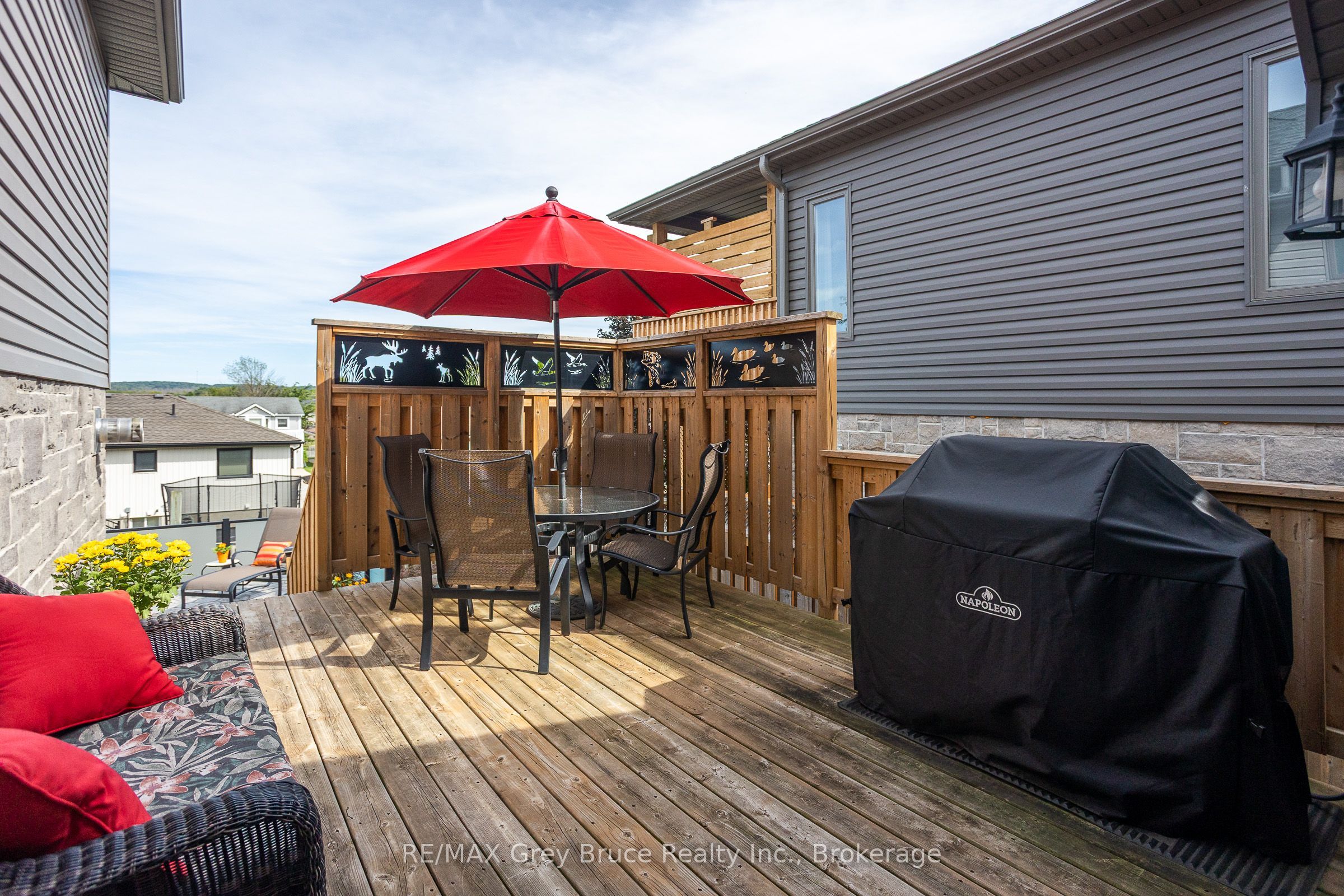 2591 7th Avenue E Property Photo 27