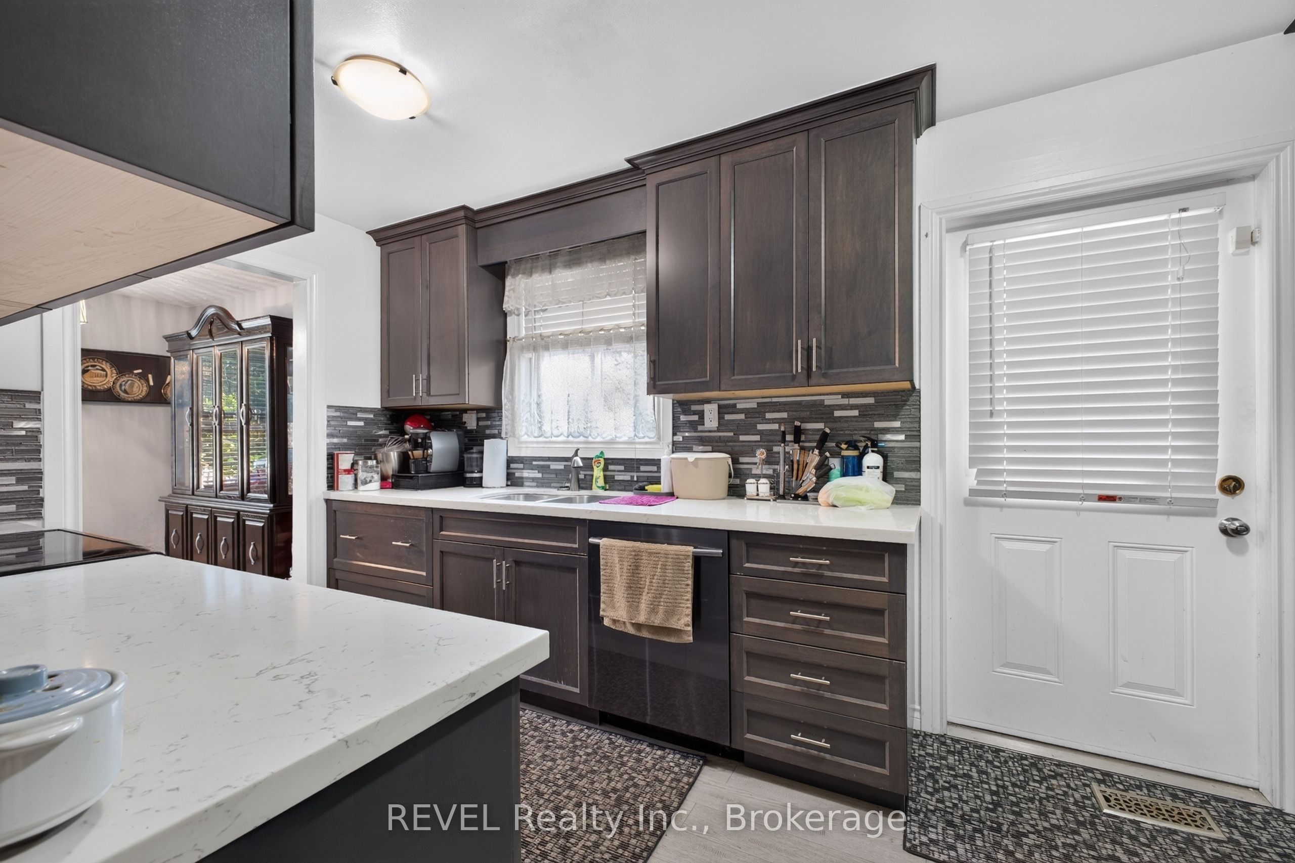 4 Kerwin Gate Property Photo 6