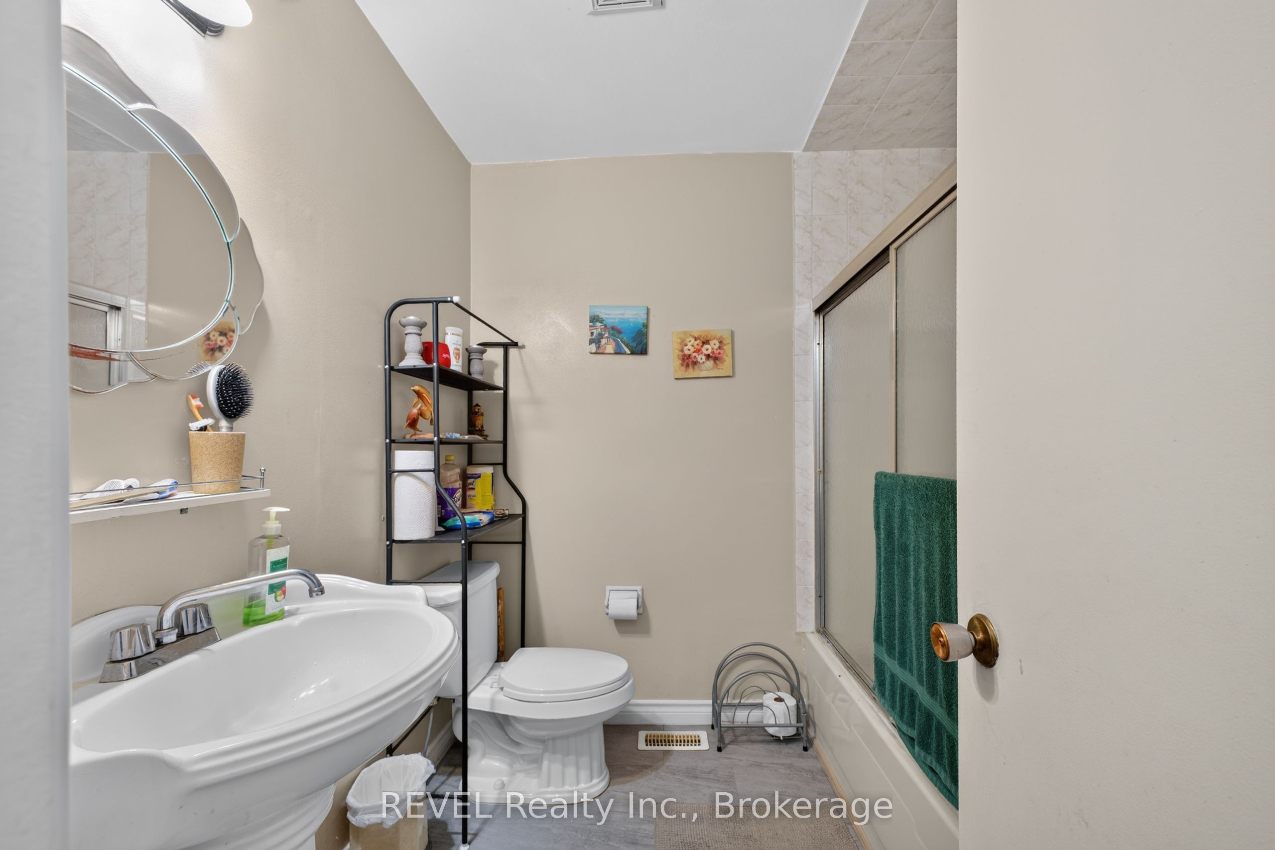 4 Kerwin Gate Property Photo 12