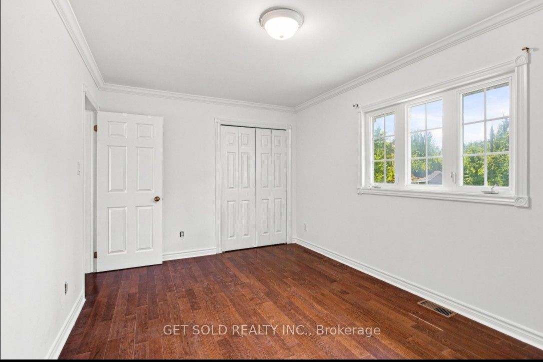 209442 26 Highway W Property Photo 19