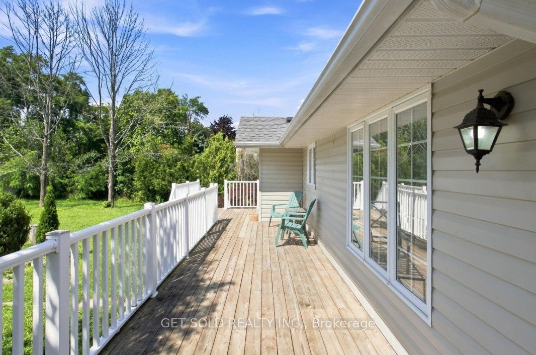 209442 26 Highway W Property Photo 27