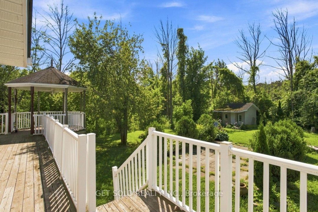 209442 26 Highway W Property Photo 29
