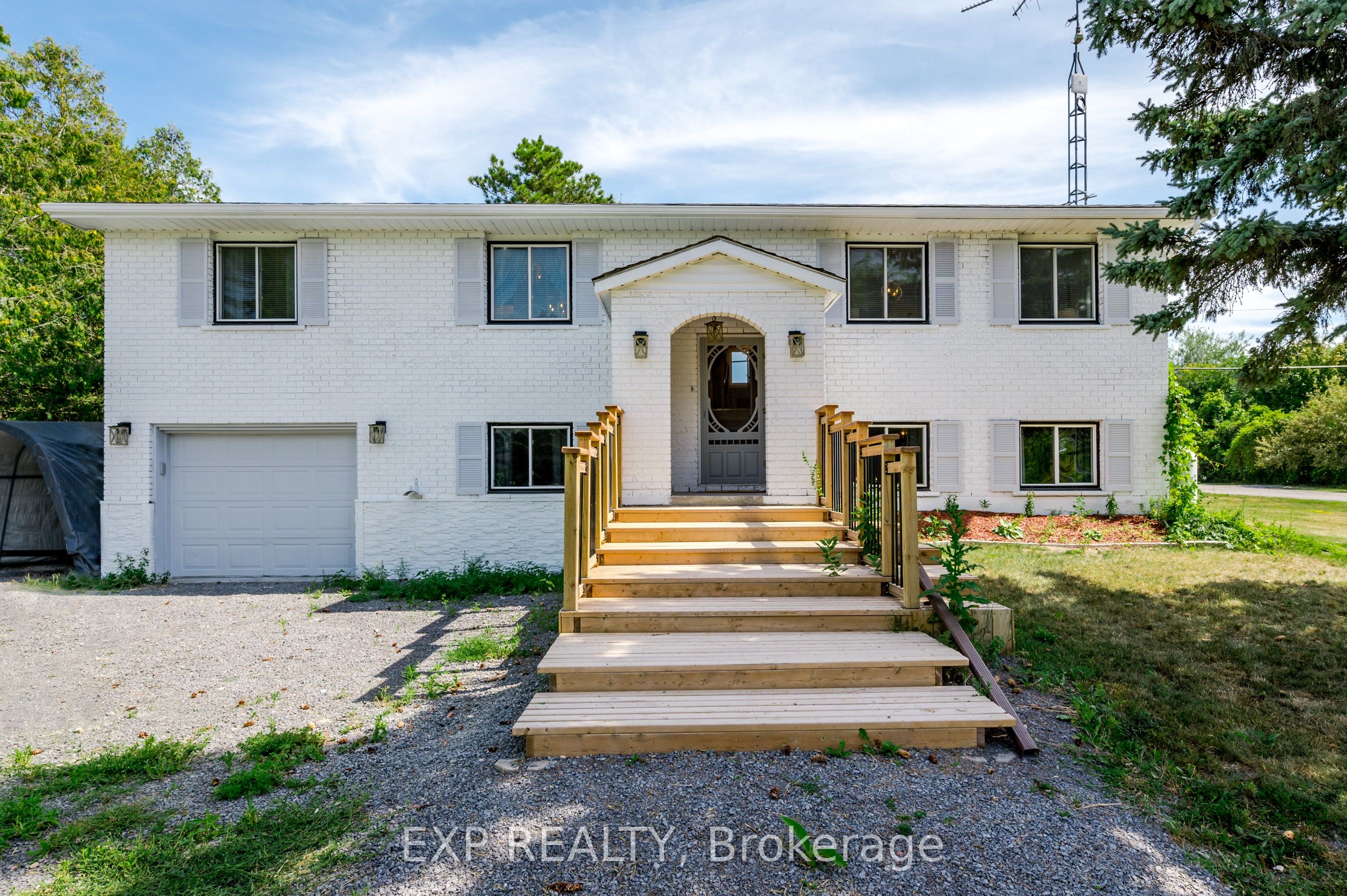 150 Bayview Drive Property Photo 1
