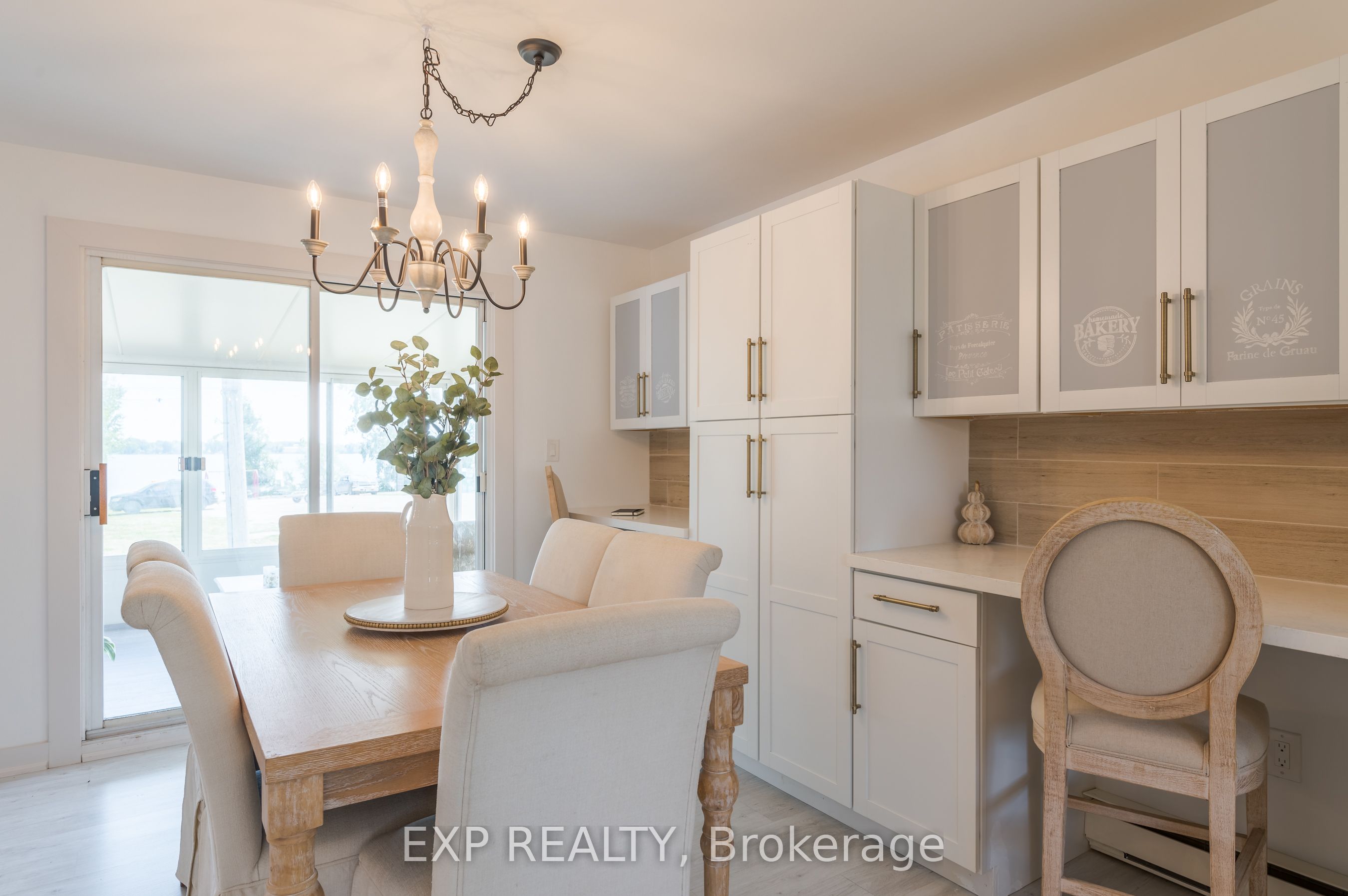 150 Bayview Drive Property Photo 6