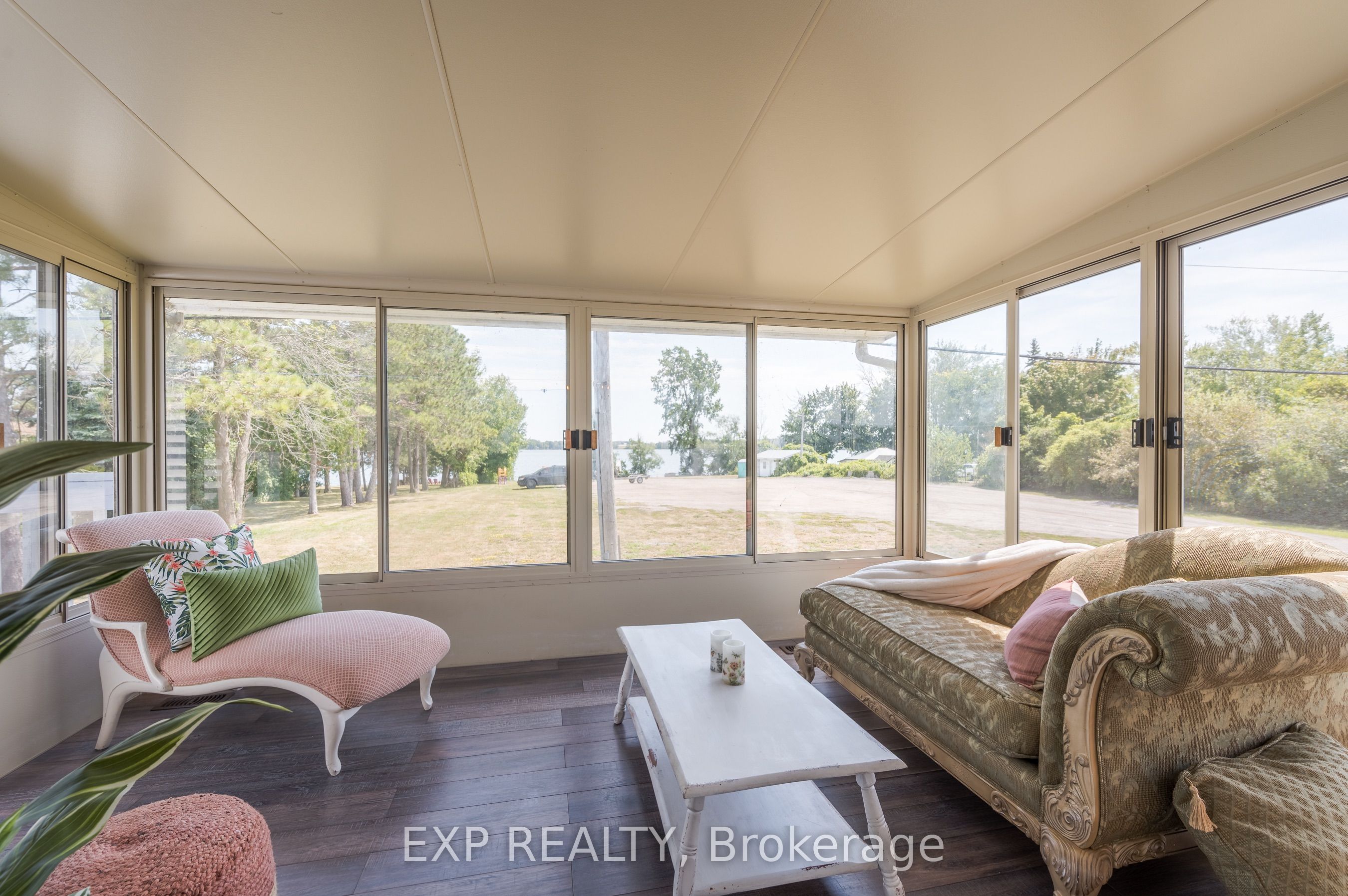 150 Bayview Drive Property Photo 12