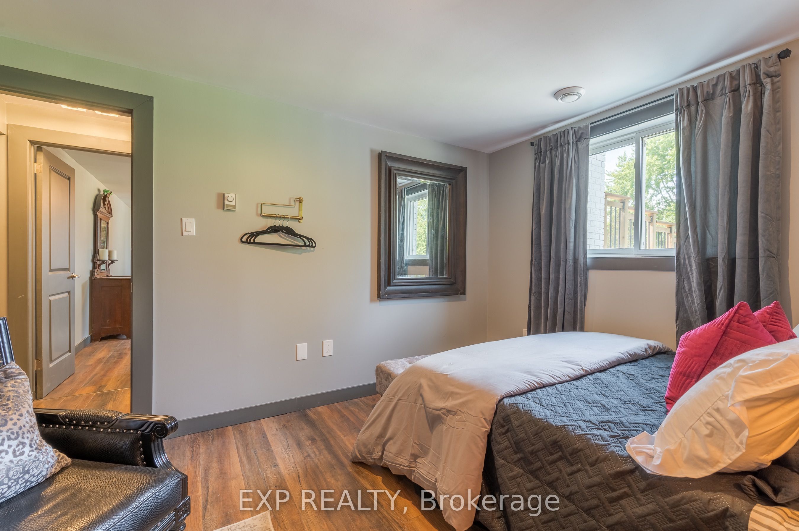 150 Bayview Drive Property Photo 35