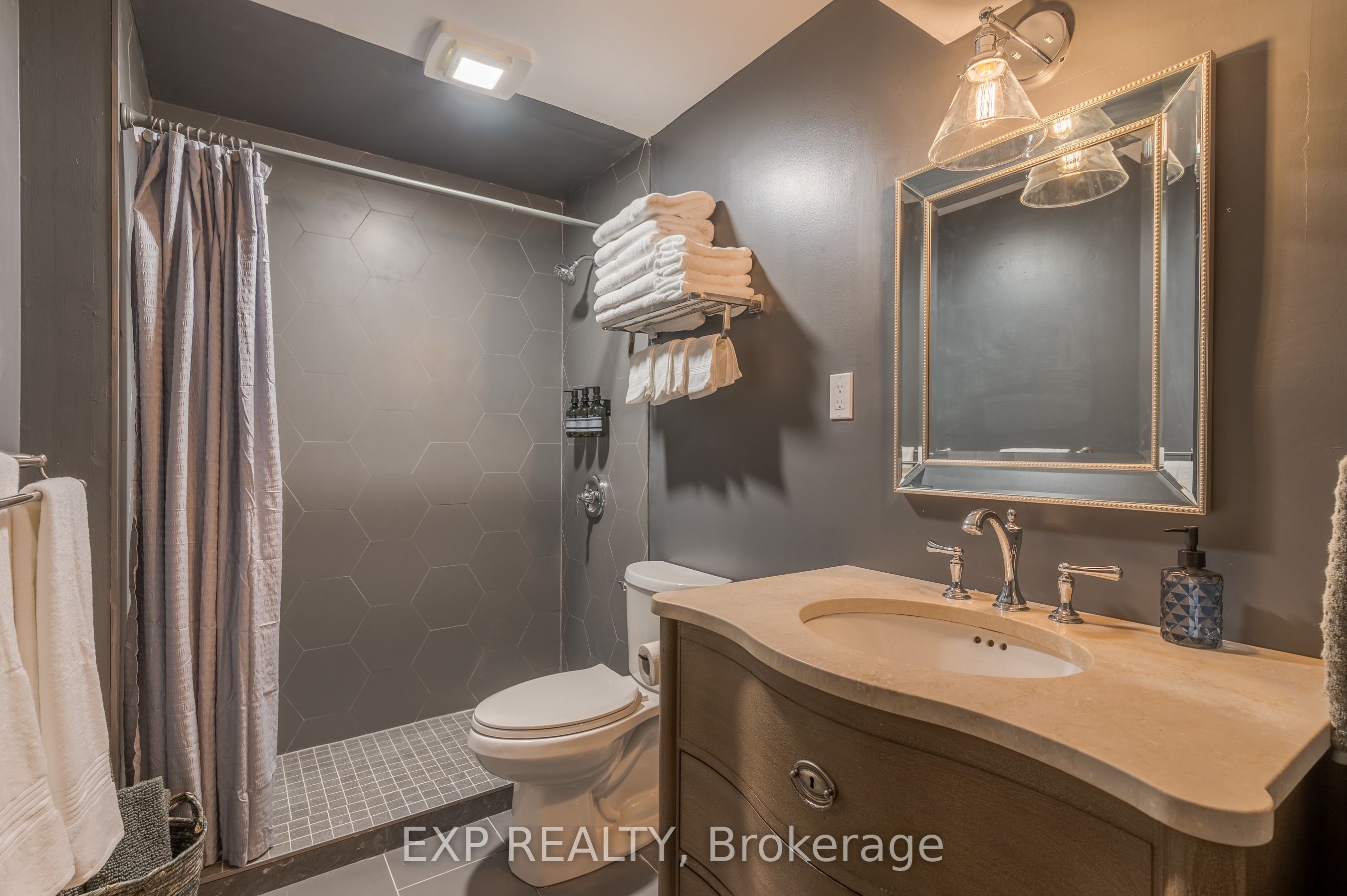 150 Bayview Drive Property Photo 38