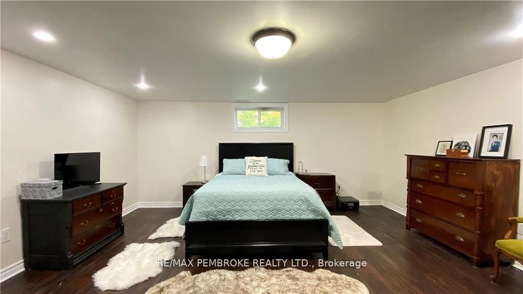 16 Wolfe Avenue Property Photo 22