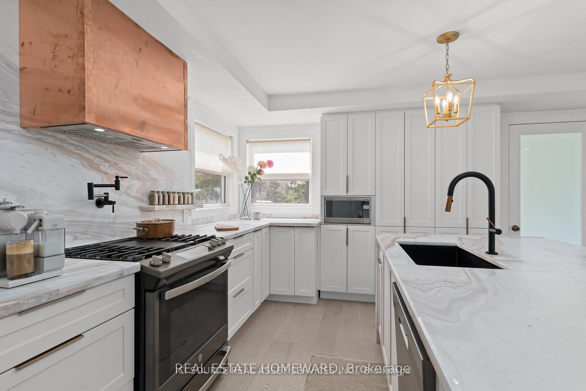 1391 Doyle Road Property Photo 7