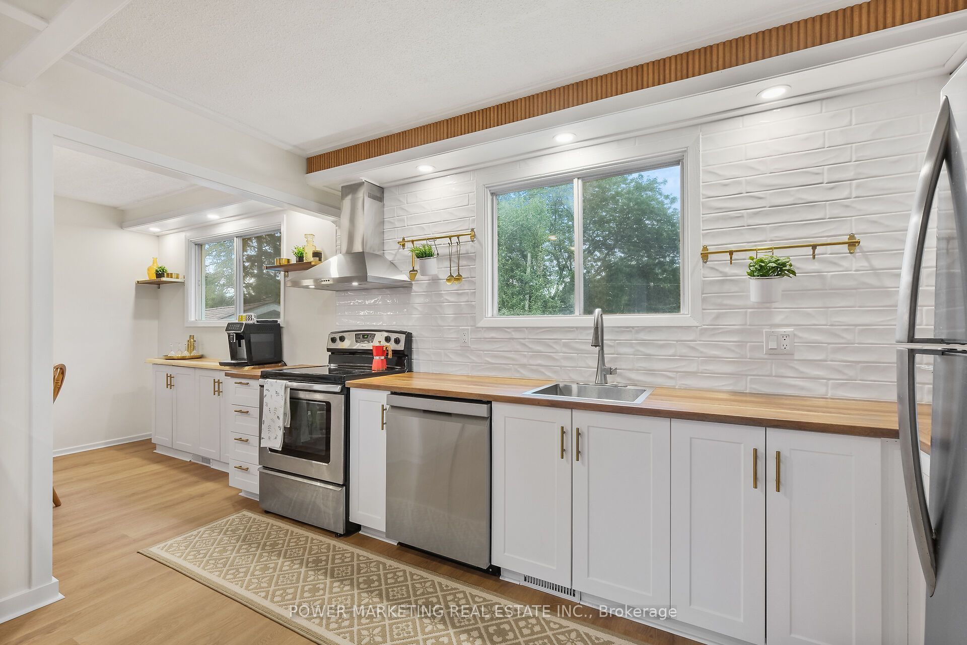18 Gale Street Property Photo 16