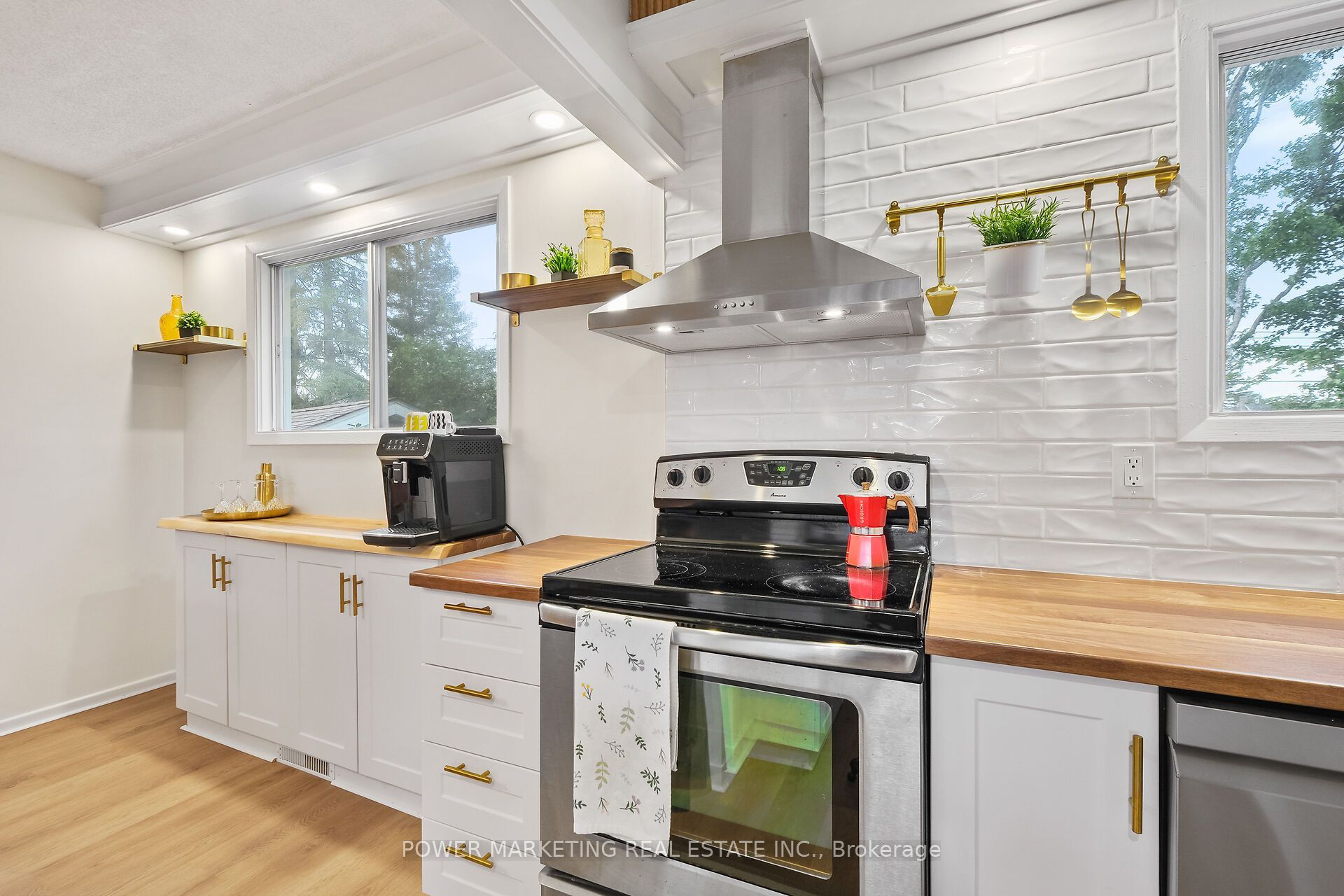 18 Gale Street Property Photo 18