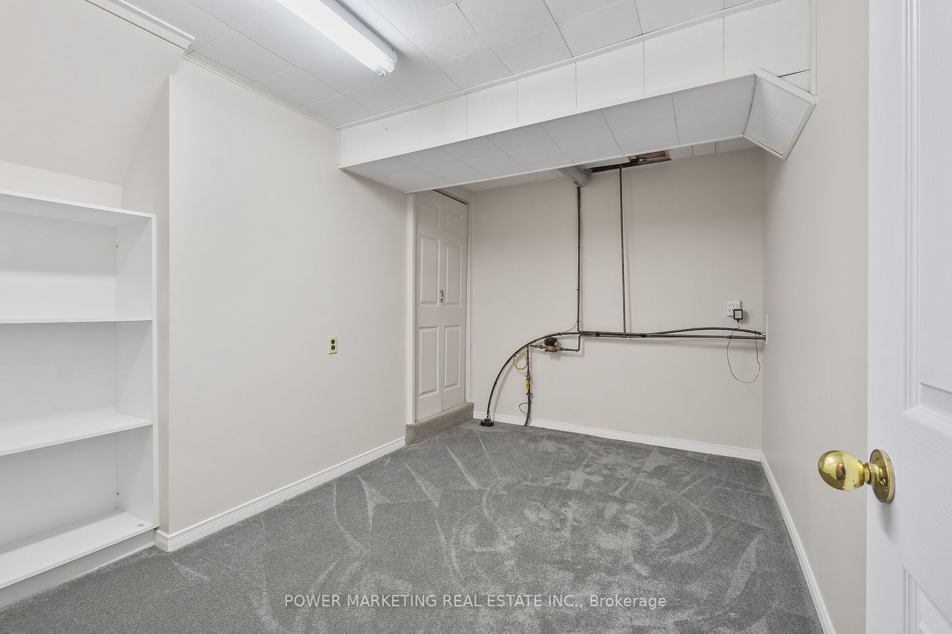 18 Gale Street Property Photo 36