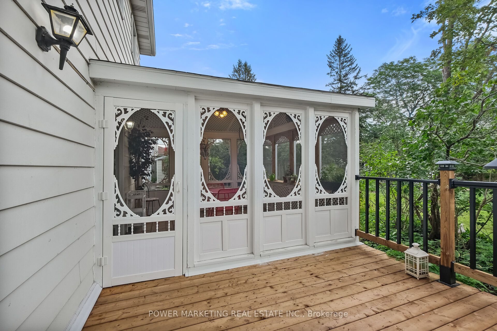 18 Gale Street Property Photo 44
