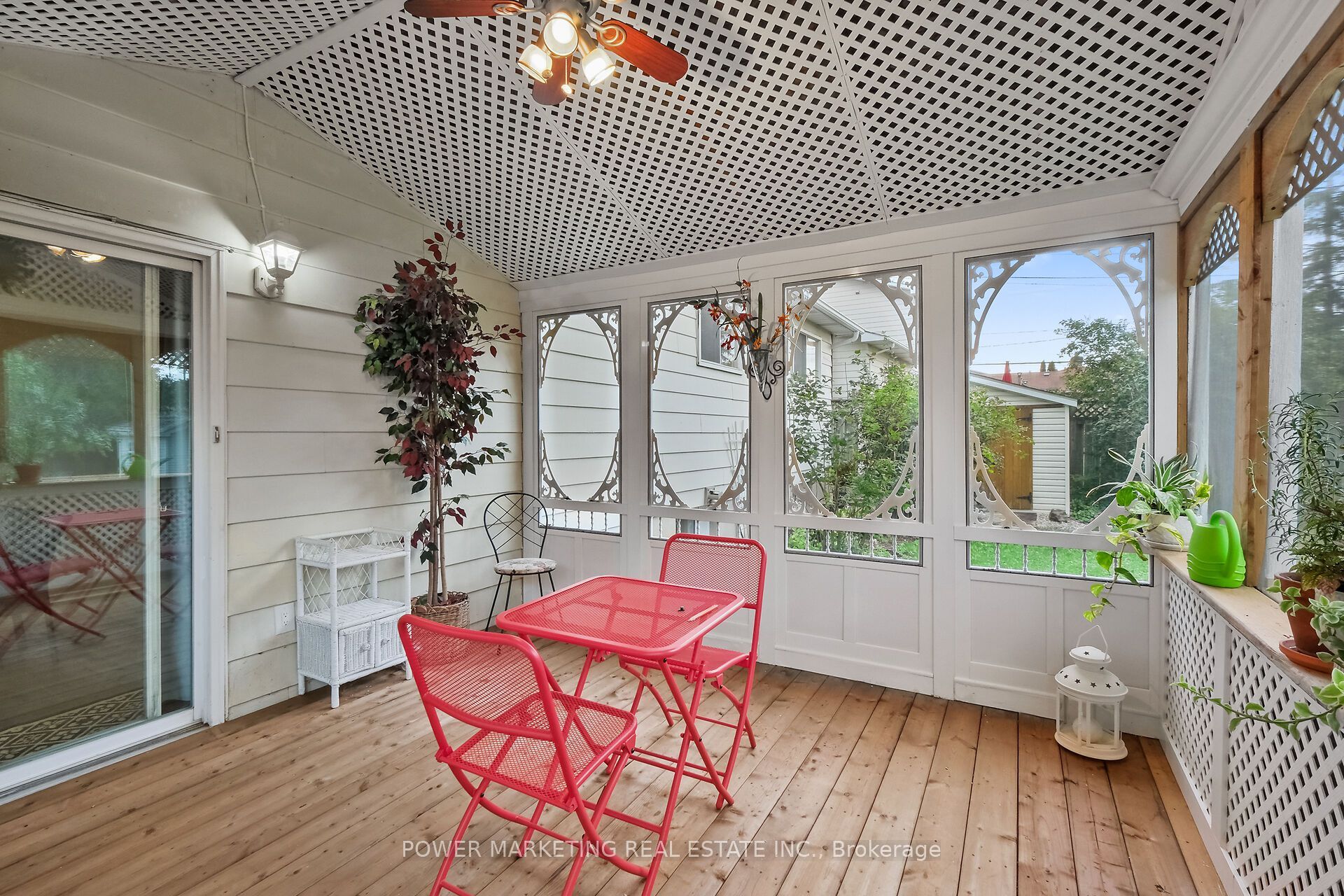 18 Gale Street Property Photo 45