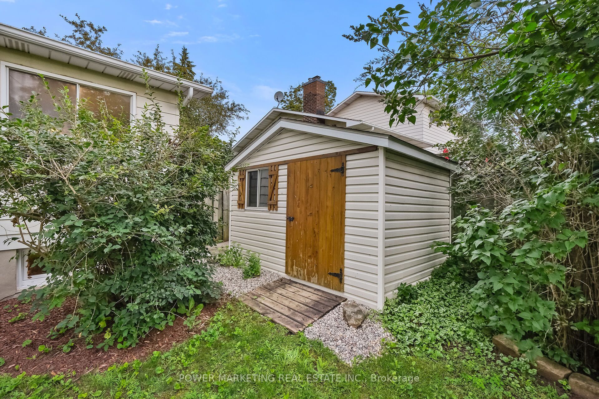 18 Gale Street Property Photo 48