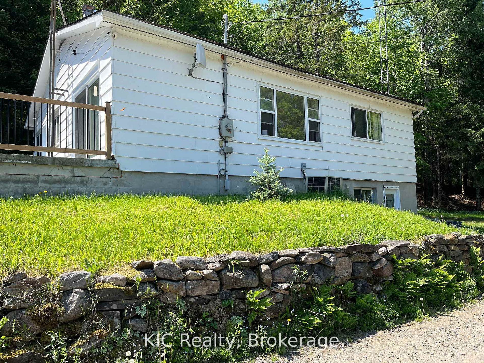 14202 Highway 118 Highway E Lower Property Photo 2