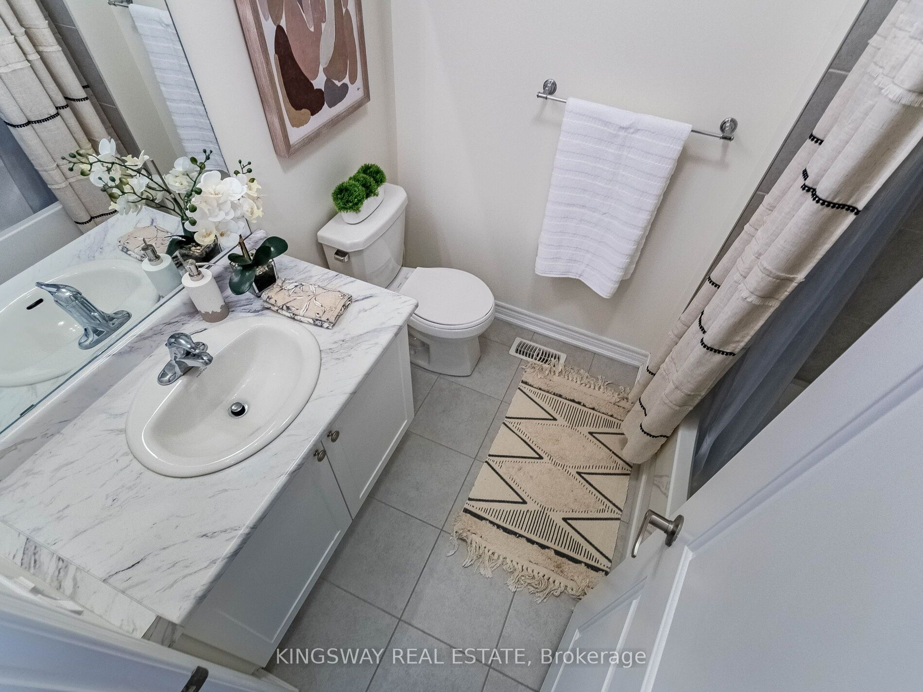 279 Skinner Road N 2 Property Photo 18