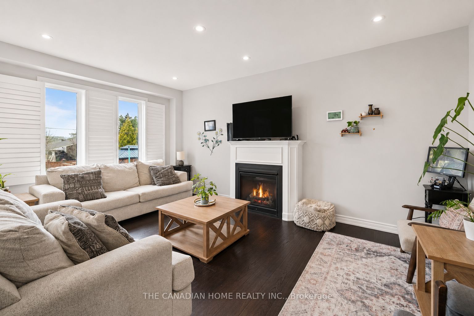 23 Chaumont Drive Property Photo 17