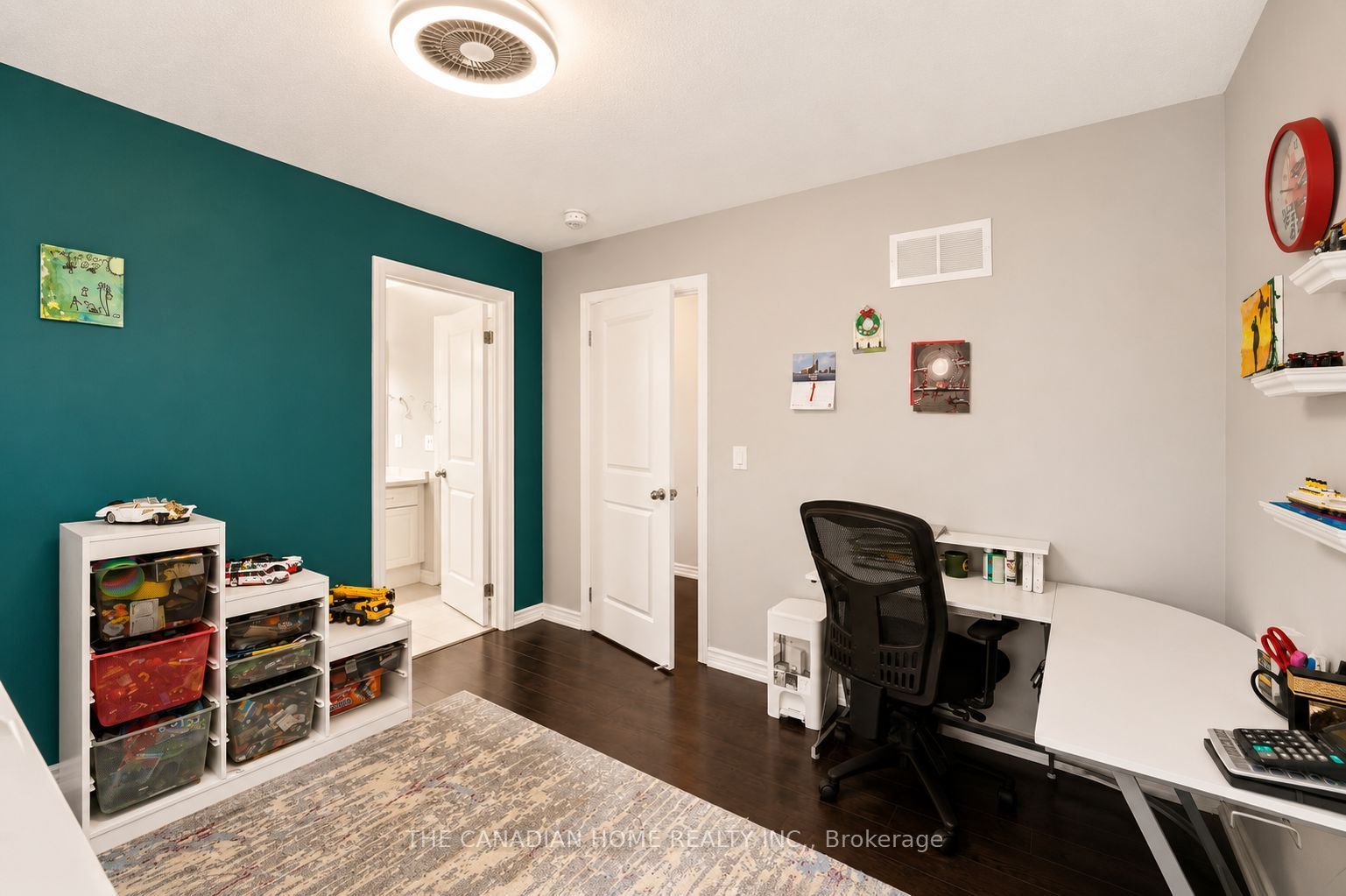 23 Chaumont Drive Property Photo 32