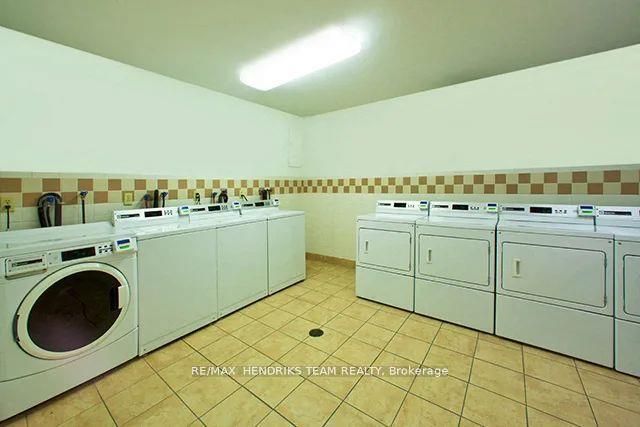 39 Leaside Drive 409 Property Photo 12