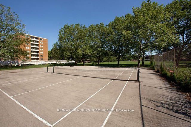 39 Leaside Drive 409 Property Photo 16