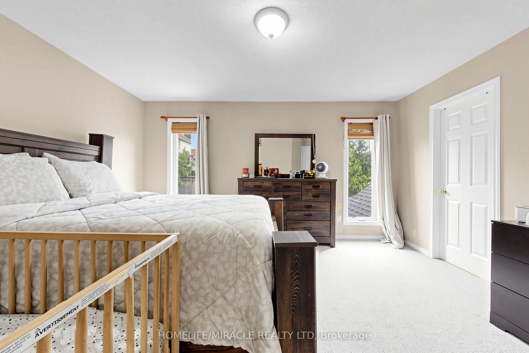 378 Mountain Laurel Crescent Property Photo 23