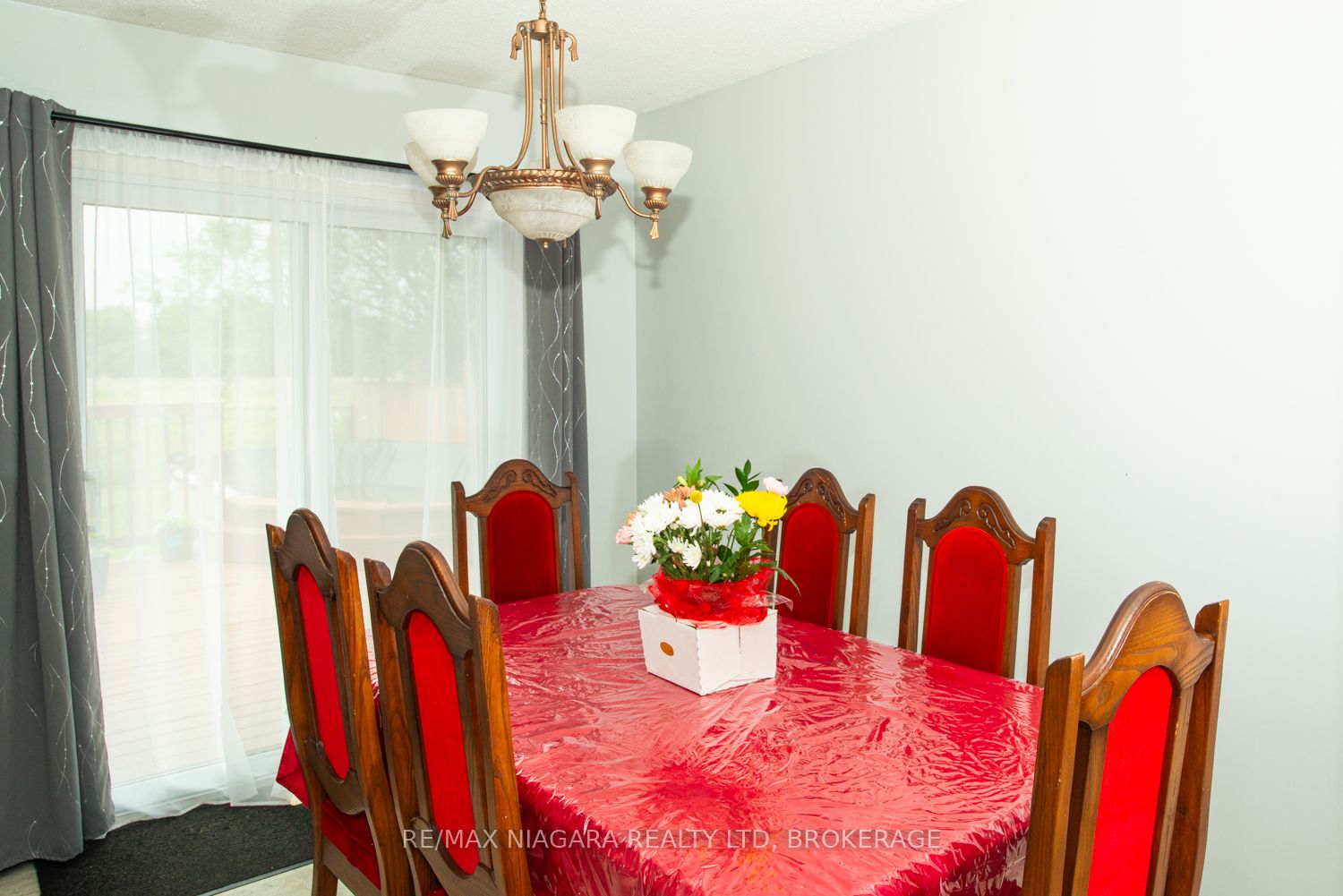 47 Elmvale Crescent Property Photo 7