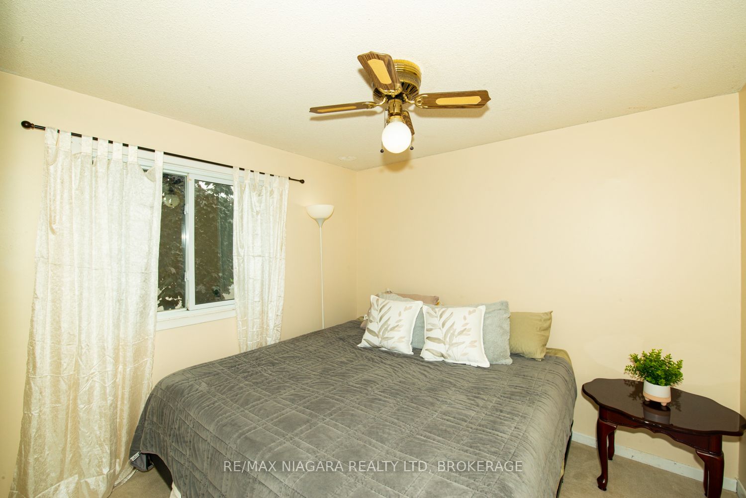 47 Elmvale Crescent Property Photo 11