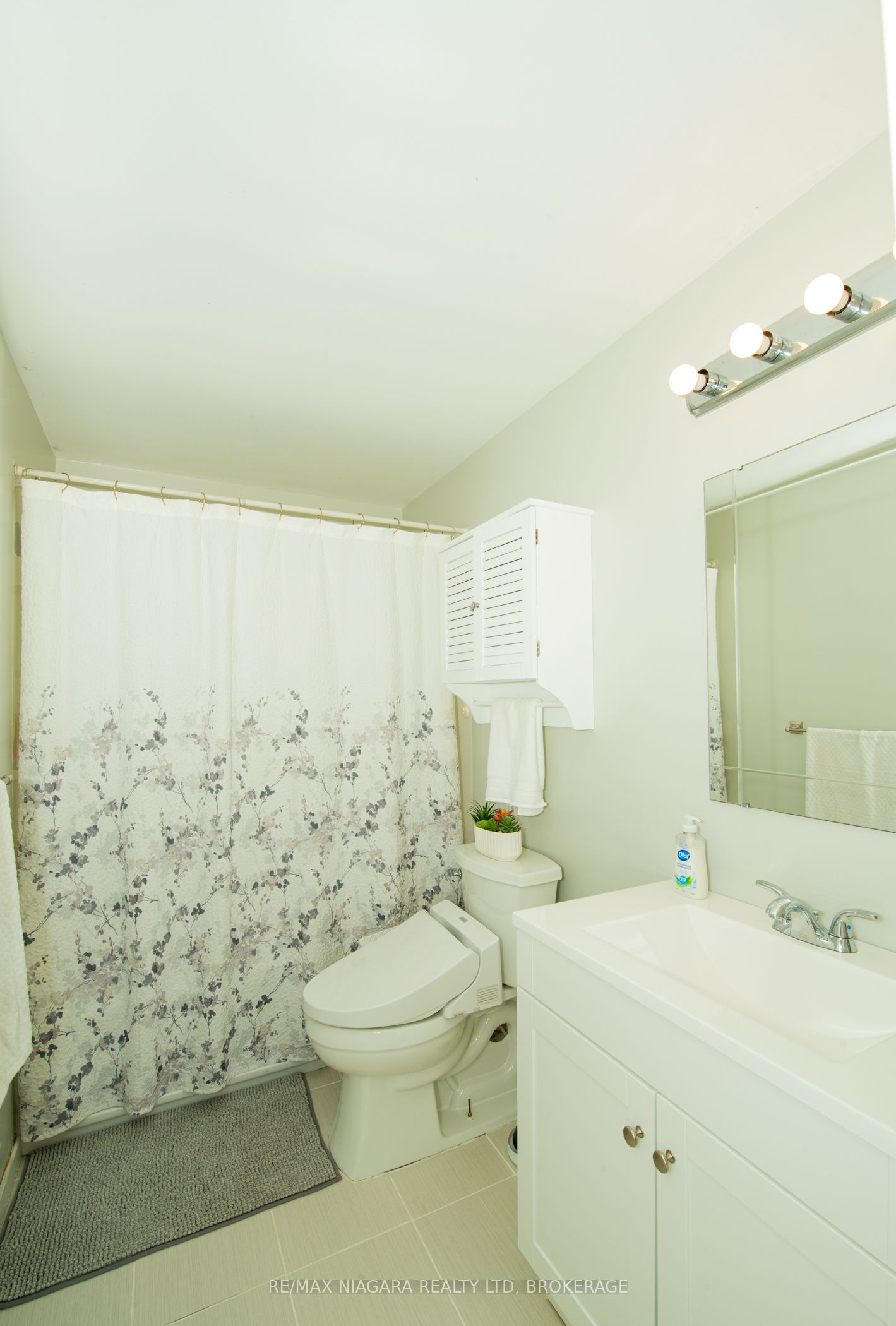 47 Elmvale Crescent Property Photo 13