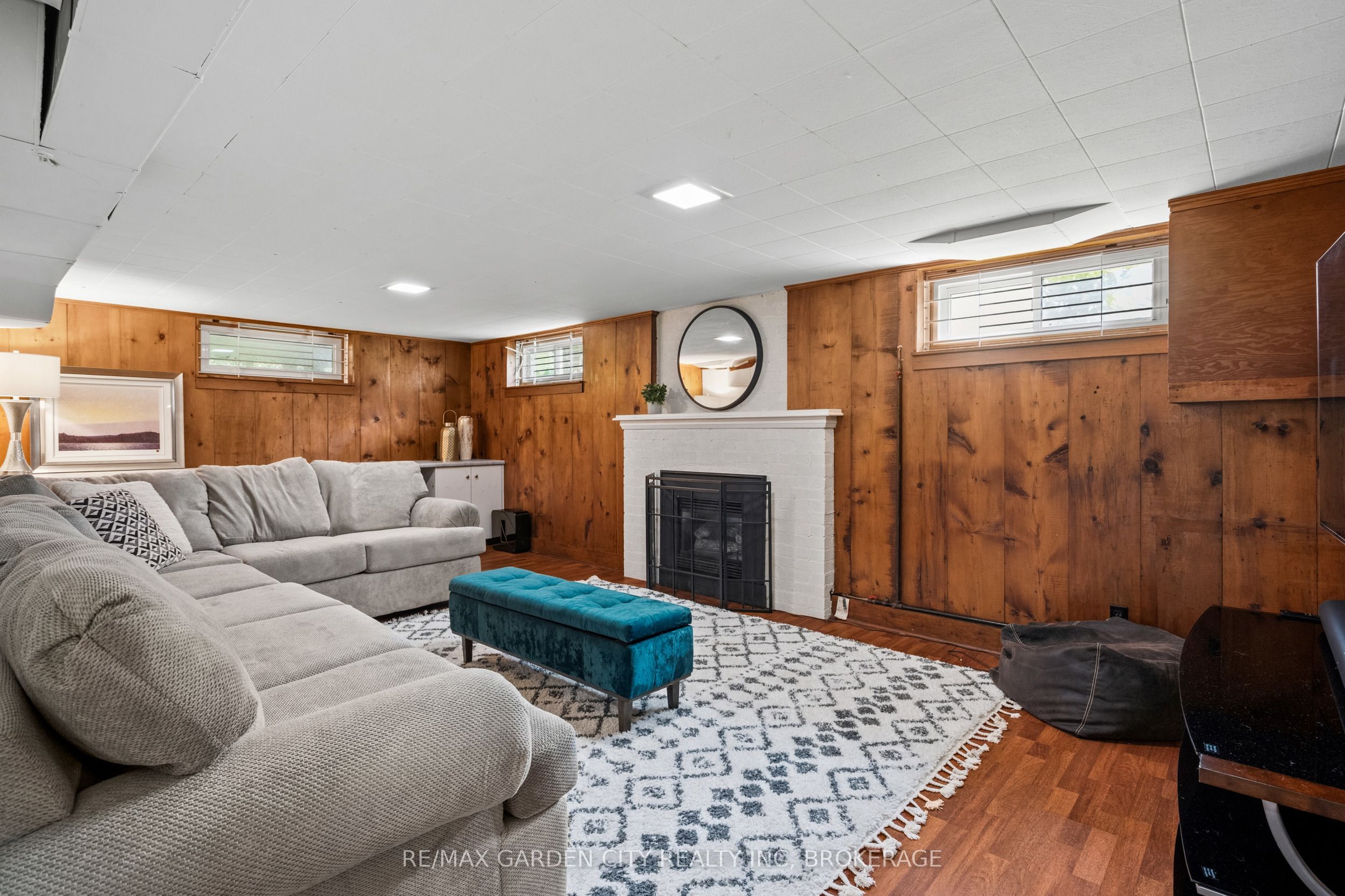 6751 Barker Street Property Photo 33