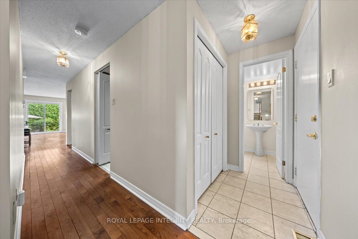 1 Strathbury Street Property Photo 4