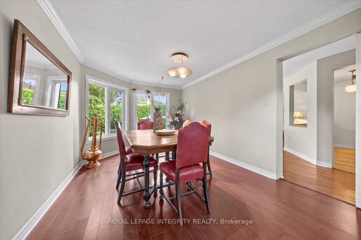 1 Strathbury Street Property Photo 15
