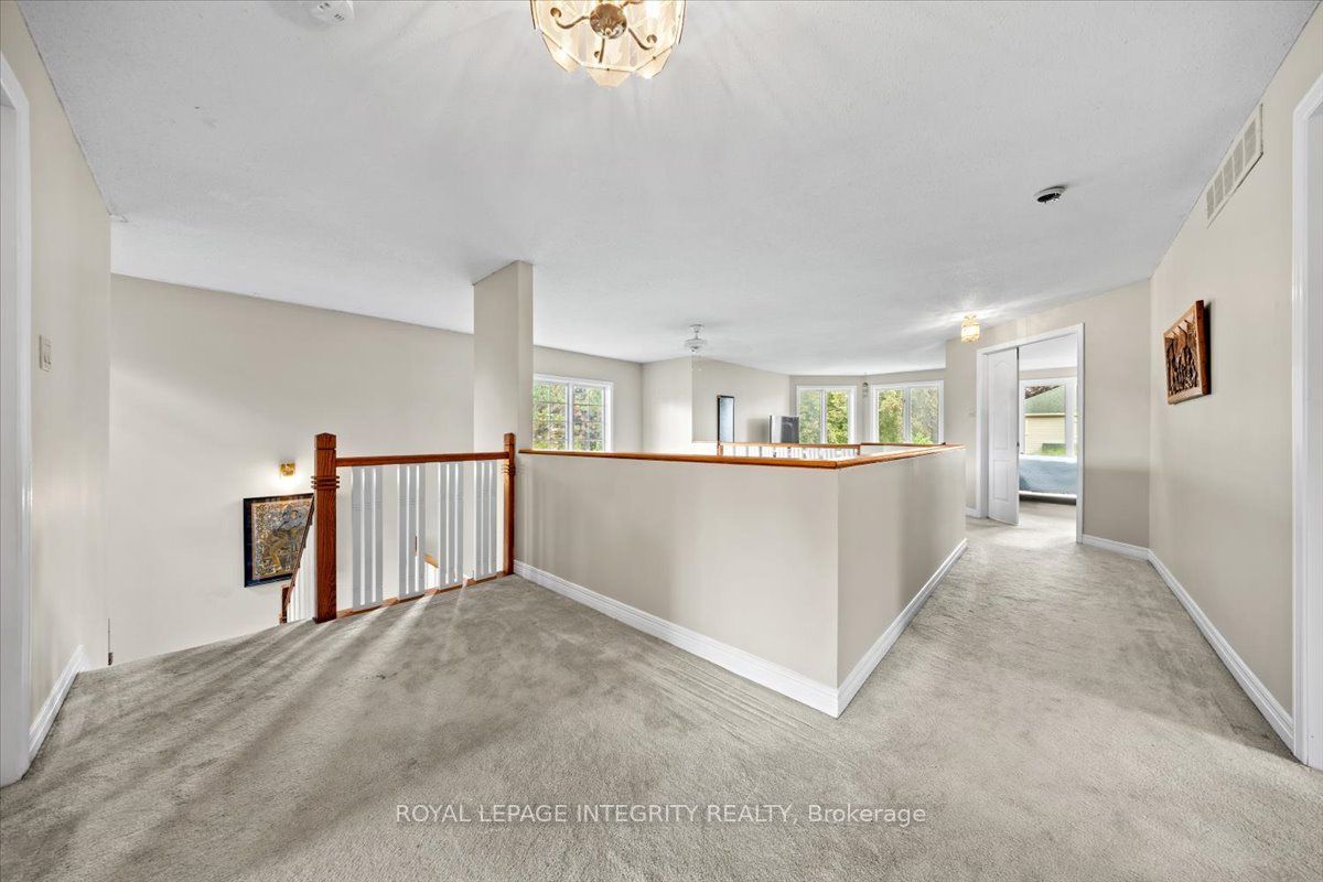 1 Strathbury Street Property Photo 19