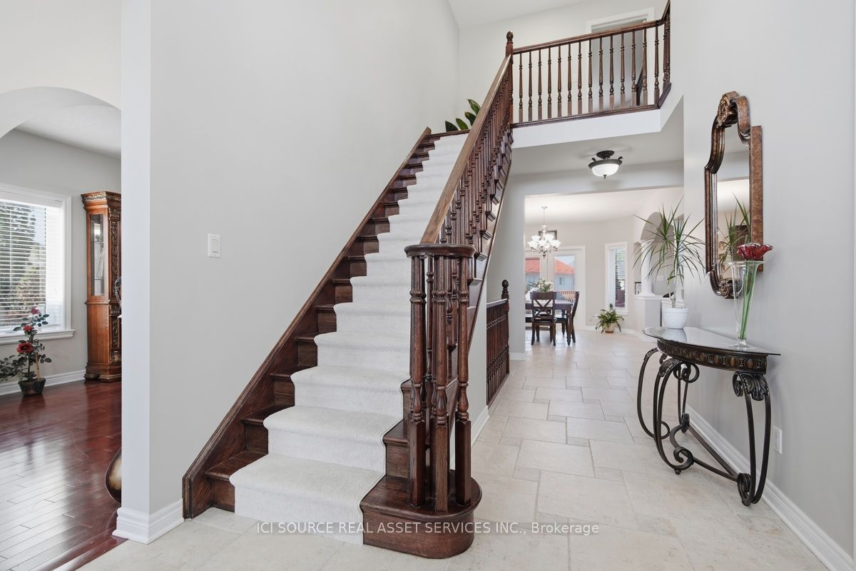 1017 Apricot Place Property Photo 7