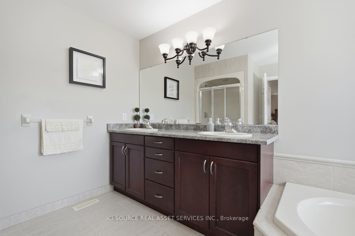 1017 Apricot Place Property Photo 28